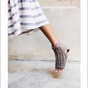 Island cruiser sandal